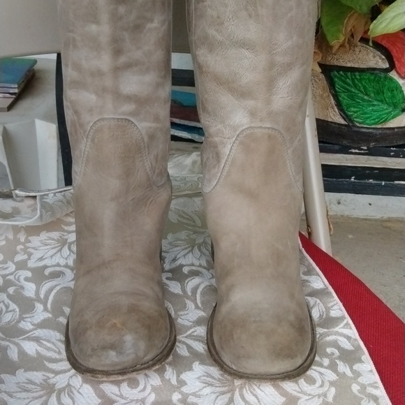 FRYE TALL BOOTS - Picture 6 of 15
